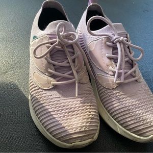 Lavender Vessi waterproof shoes, size 10 women’s